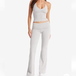2 PIECE Crop Shop Boutique Set - Light Grey, size Small